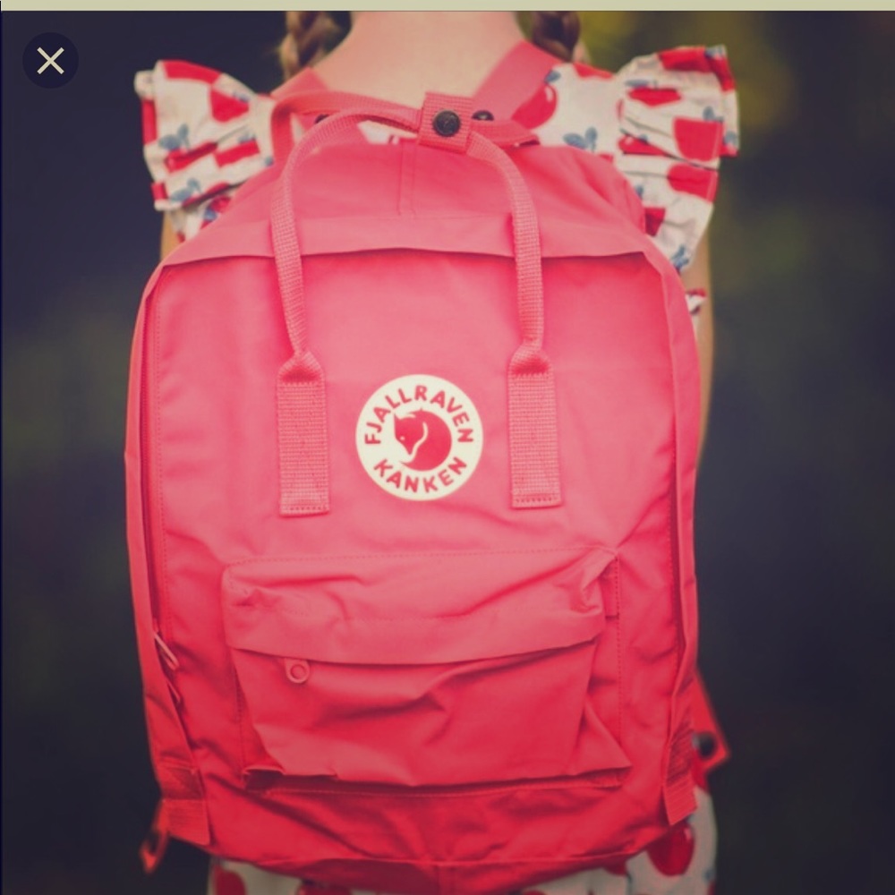 Pink fjallraven backpack